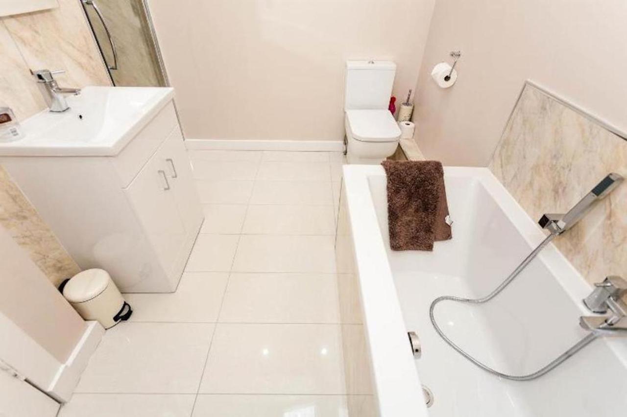 Entire, Central & Fully- Equipped Flat, West End Edinburgh Eksteriør billede
